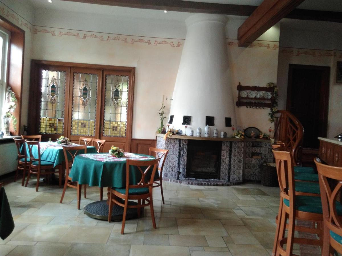 Hotel Alte Kornbrennerei Gbr à Furstenau  Extérieur photo